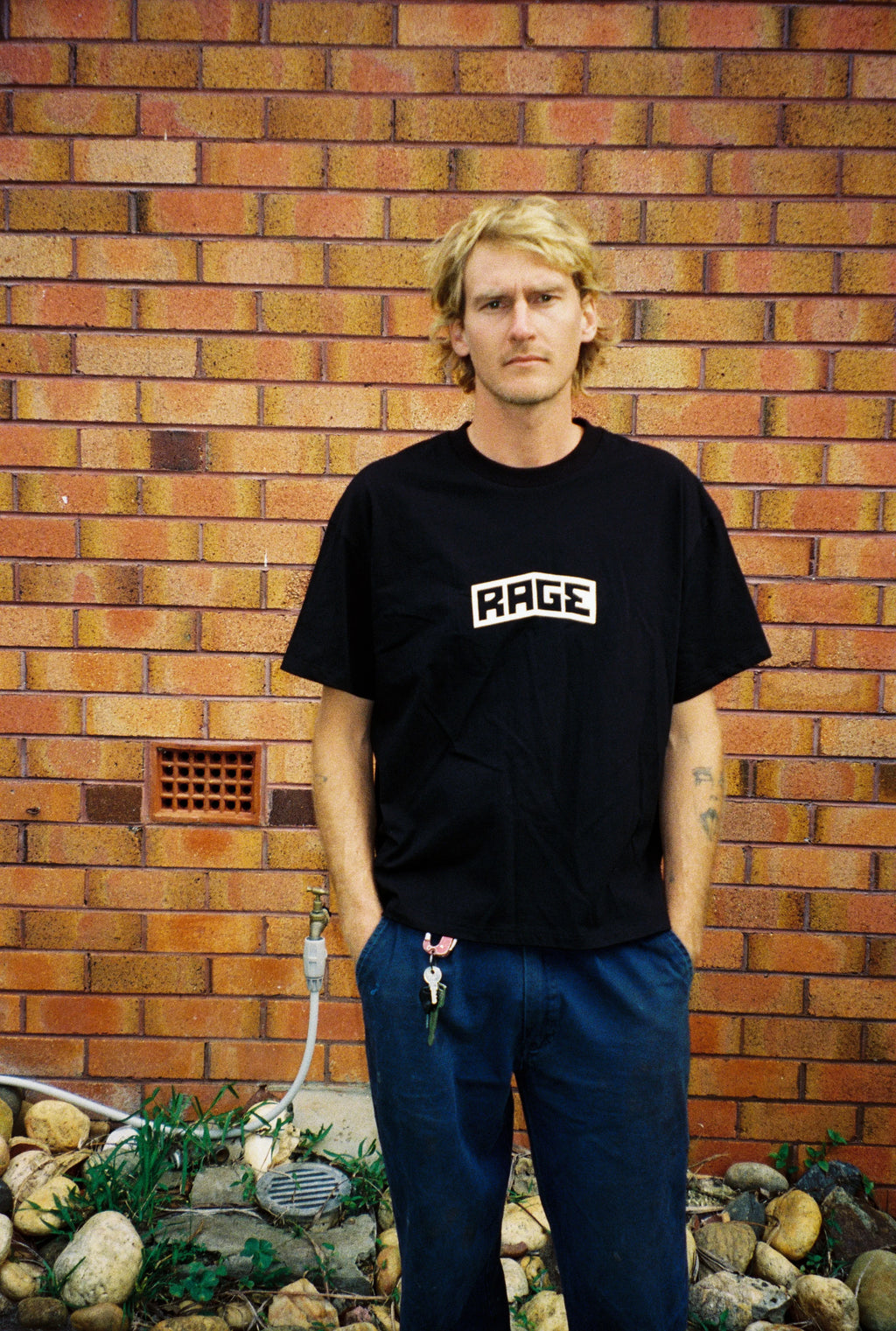 LOGO T-SHIRT - BLACK - Rage Rage Rage